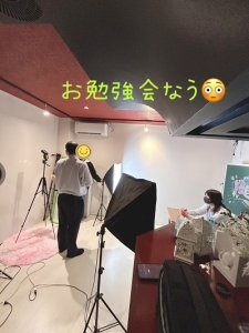 プロのカメラマンさんによる技術勉強会を開催しました！のアイキャッチ画像