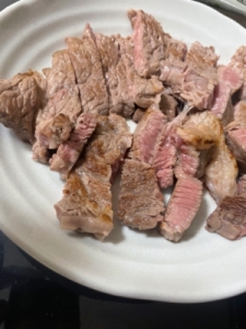 肉を食らう！のアイキャッチ画像