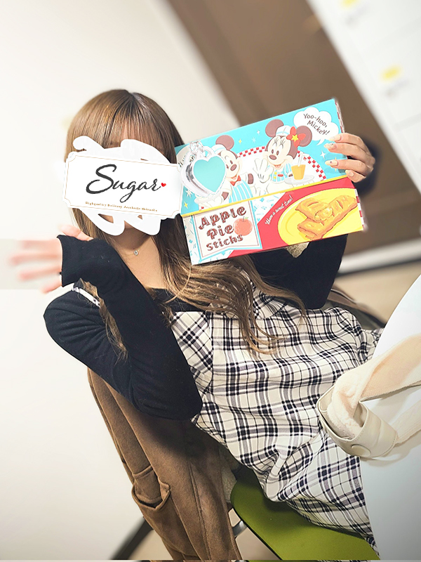 桃谷しずくさん