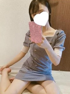 りつか（30歳/介護士）