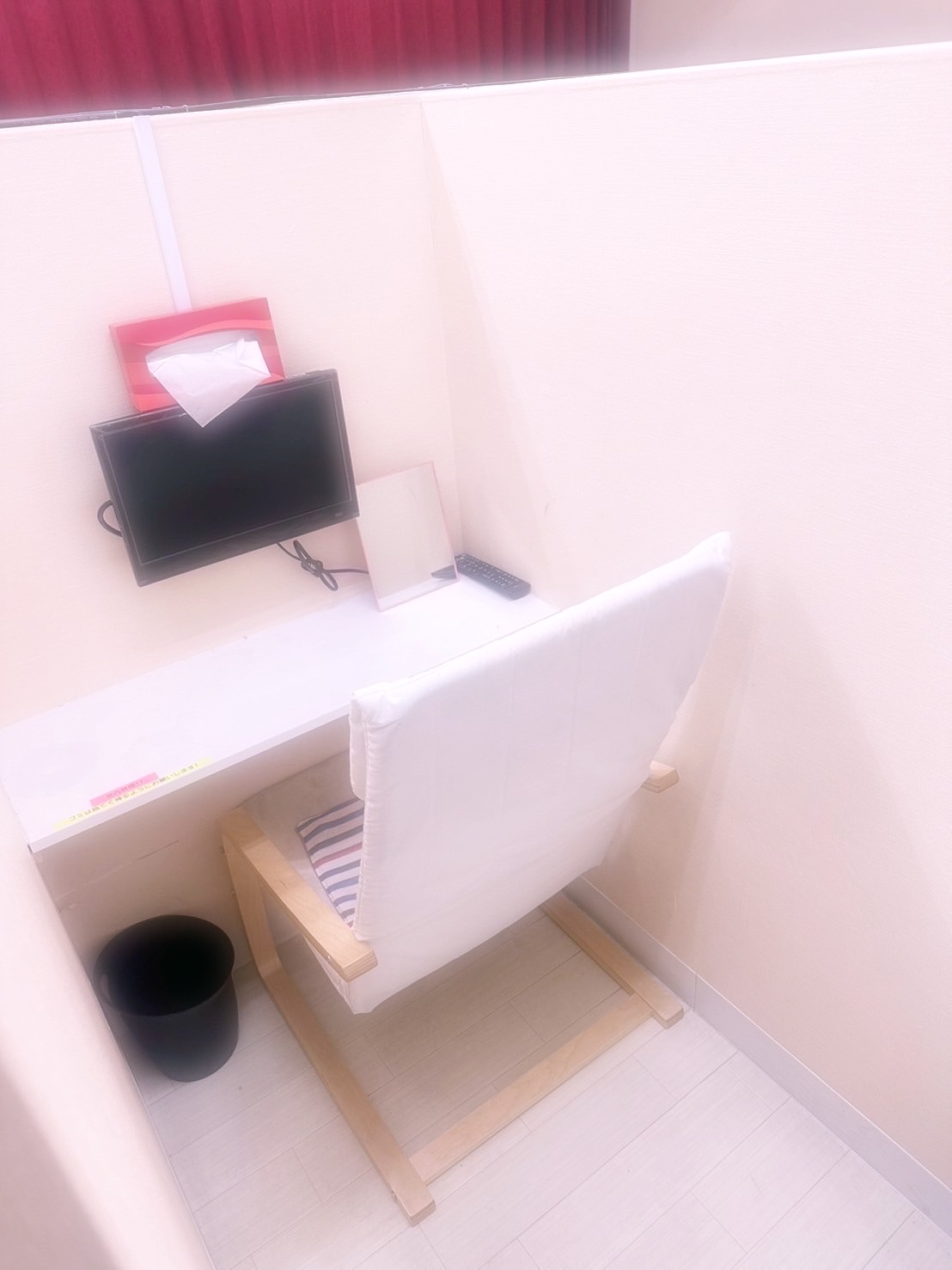 スケベなOL梅田・兎我野店の店内・待機室画像1