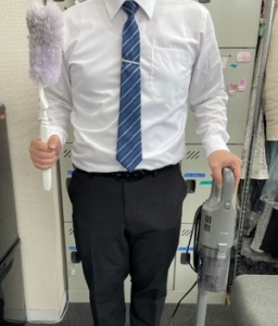 お掃除大好き新人スタッフ（にっしゃん）のアイキャッチ画像