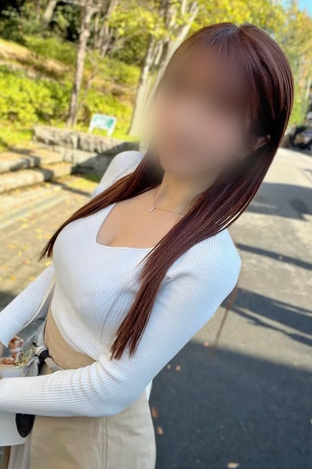 華白 璃々菜さん