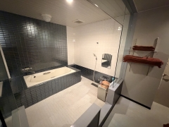高級店並みに綺麗な内装！