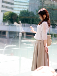 杉原あおい（32歳/主婦）