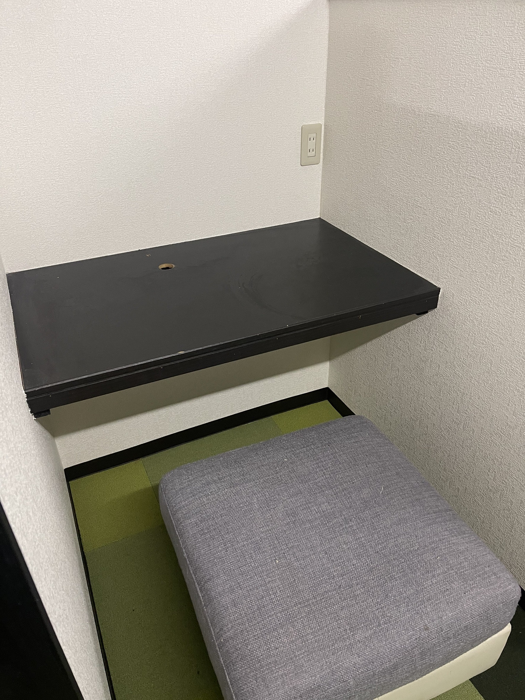 梅田人妻性感デトックス #性欲解放区の店内・待機室画像1