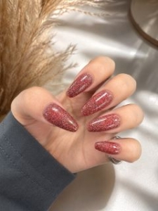 セルフネイル始めて半年のアイキャッチ画像