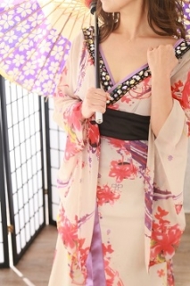 荻野目 ももさん