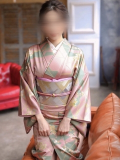M（32歳/昼職兼業）