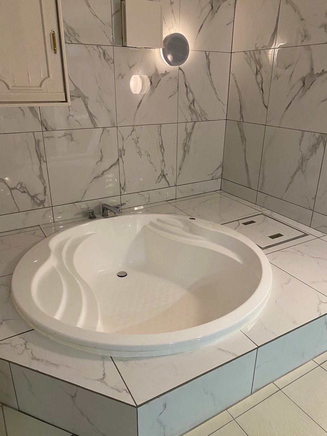 The White（ザ ホワイト）の店内・待機室画像3