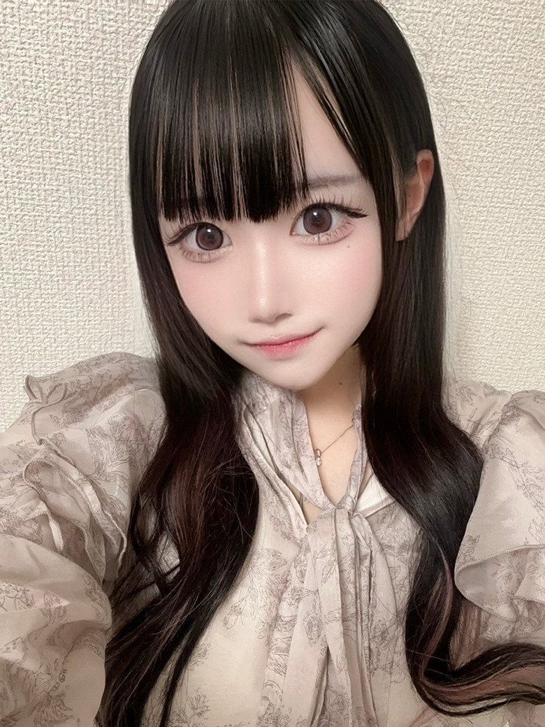 つきさん
