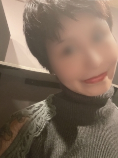 ひとみ（36歳/接客業）