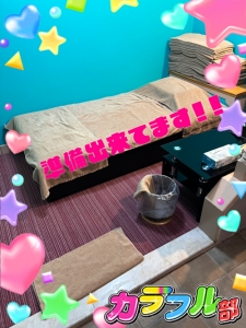 可愛い制服を着てのお仕事です！！しっかり稼げる毎日があります♪のアイキャッチ画像