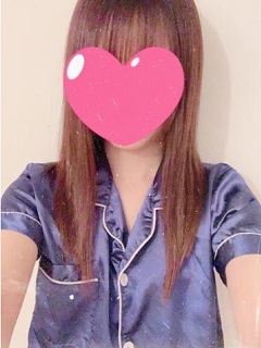 名越ゆかさん